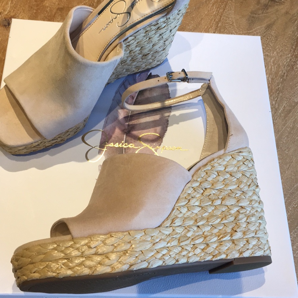 Jessica Simpson tan wedges